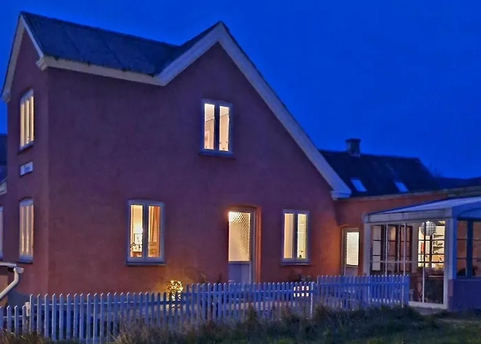 Beautiful And Romantic 2 Bedroom On The Island Aeroe